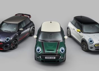 The 4th Gen of Mini Cooper Petrol Combining Power and Tradition 1