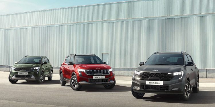 Kia Unveils Four New Variants of Sonet SUV with Sunroof