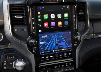 Affordable Touch Screen Car Infotainment Systems