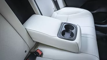 city hybrid ehev interior rear cup holders