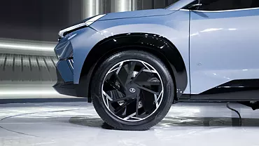 curvv ev concept exterior wheel