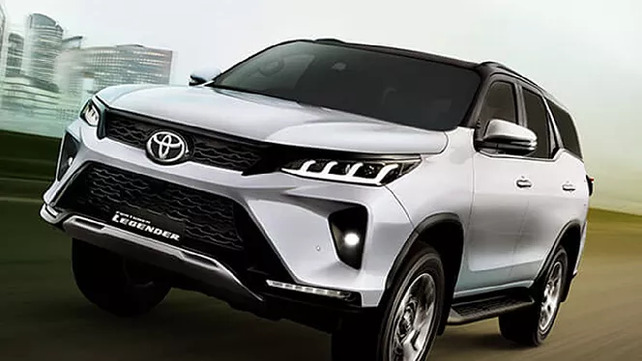 fortuner legender exterior left front three quarter