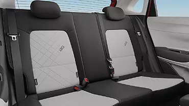 i20 interior rear seats 2