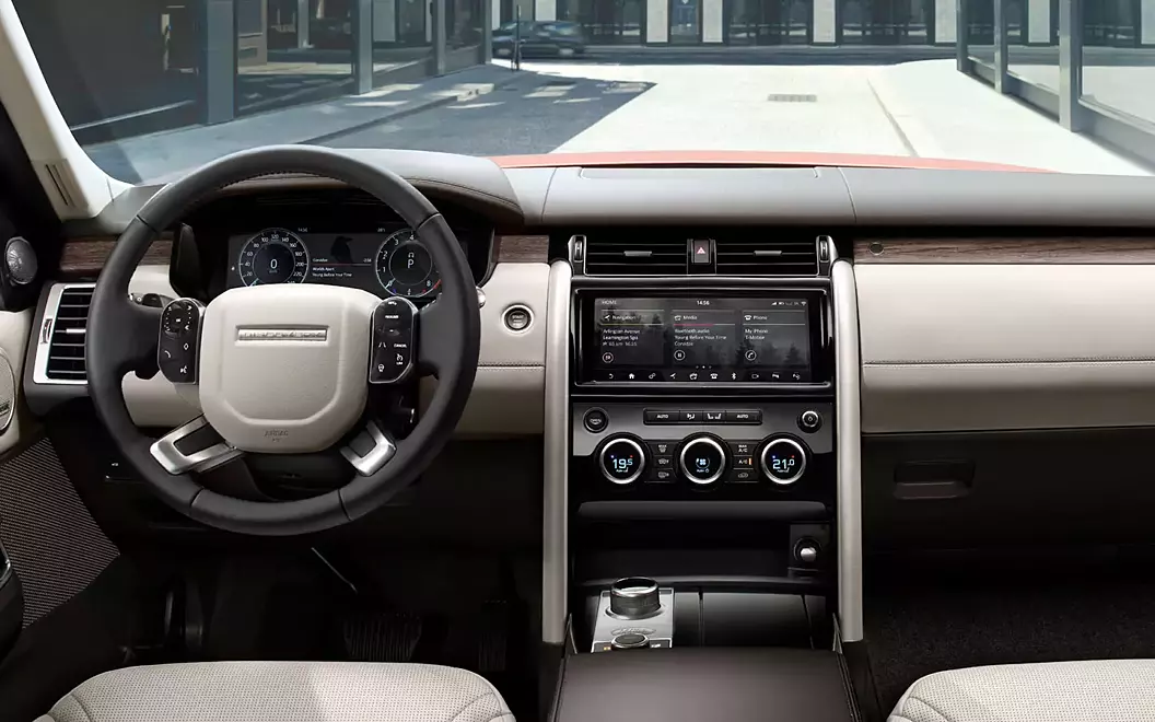 landrover discovery interior13