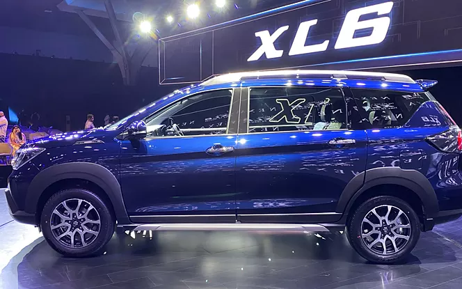 2022 xl6 exterior left side view 6