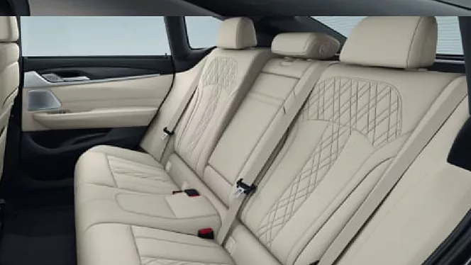 6 series gt interior rear seats