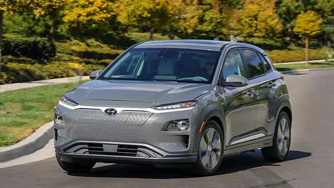 Hyundai Kona EV Front view 159137