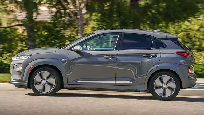 Hyundai Kona EV Left Side View 159135