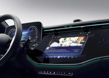 Top Tech Features to Look for in a New Car