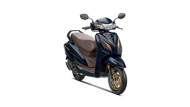 activa 6g right front three quarter 2