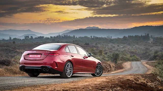 amg c 43 exterior right rear three quarter 2