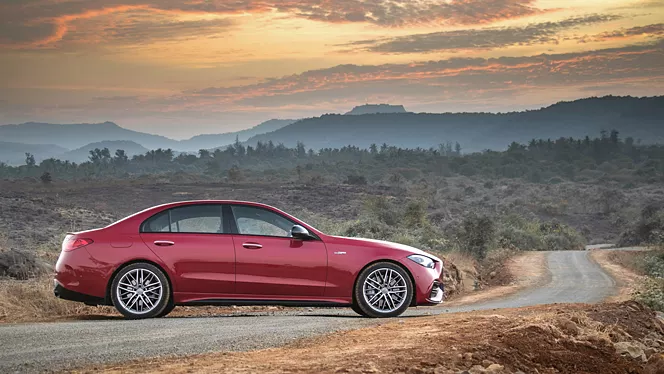 amg c 43 exterior right side view