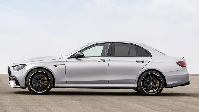 amg e63 exterior left side view