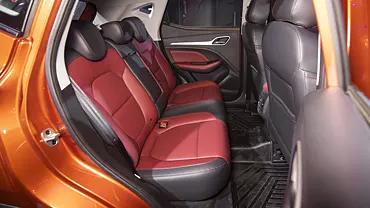 astor interior rear seats