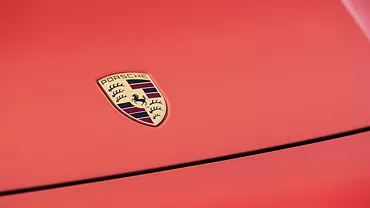 cayenne coupe exterior front logo