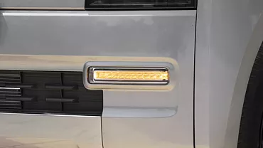 comet ev exterior blinker