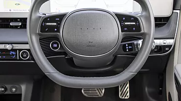 ioniq 5 interior driver side airbag