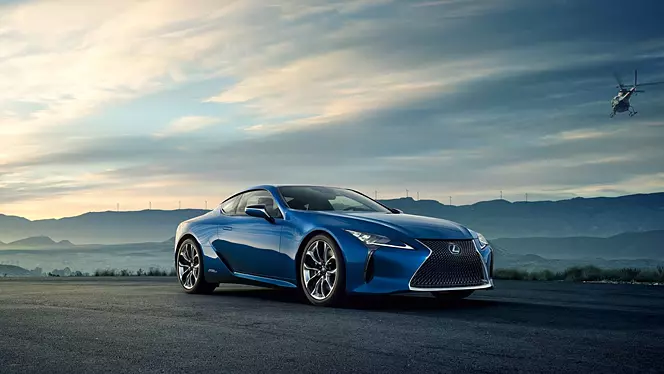 lc 500h exterior right front three quarter 6