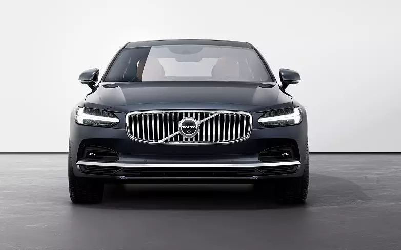 s90 exterior front view