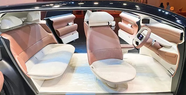 tata avinya concept front row seats21