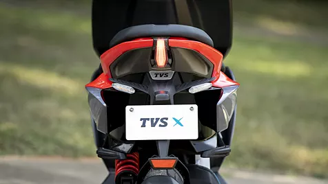 x rear turn indicators