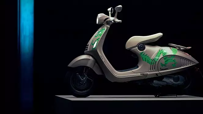 Vespa 946 Dragon