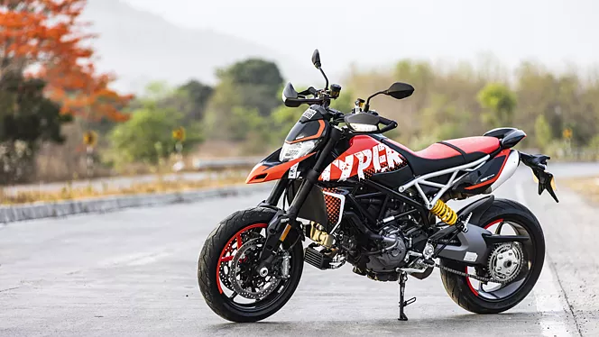 hypermotard 950 left front three quarter