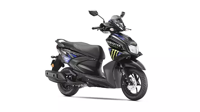 ray zr 125 right front three quarter 3