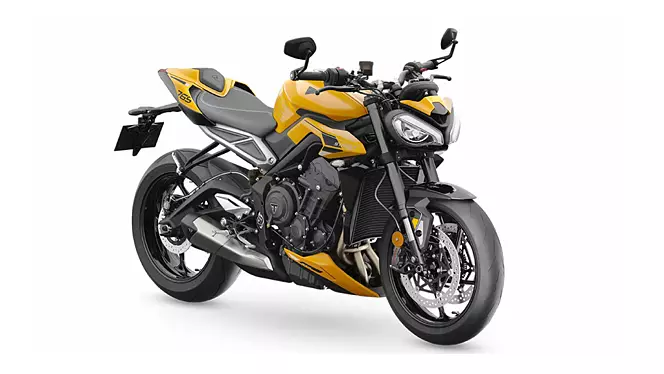 street triple rs right front three quarter