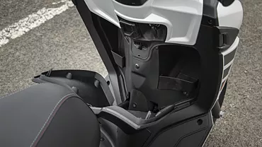 sxr 125 front storage compartment