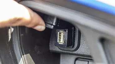 sxr 160 usb charging port