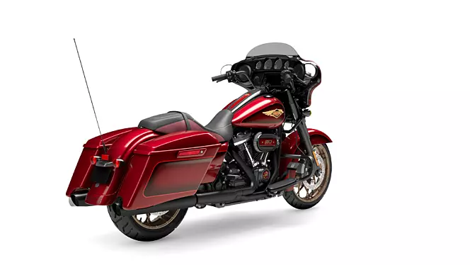 street glide special right rear three quarter