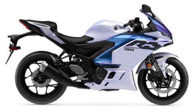 Yamaha R3 right side view